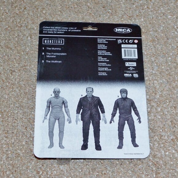 2022 NECA Glow in the Dark 7" Universal Monsters Wolfman Figure MOC Brand New - Picture 2 of 8